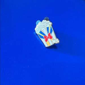 Donald Duck Popcorn Mystery Pin